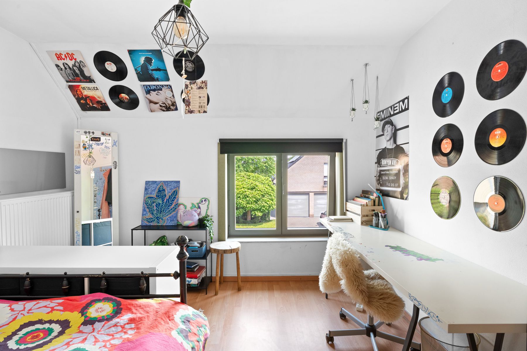 Volledig gerenoveerde 3-slpkamerwoning met tuin in Wetteren! foto 16