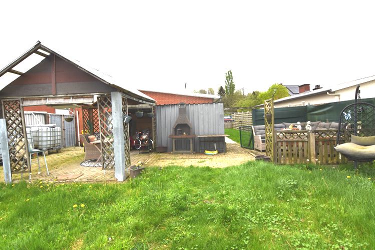 Gelijkvl woning OB met 2 gar foto 17