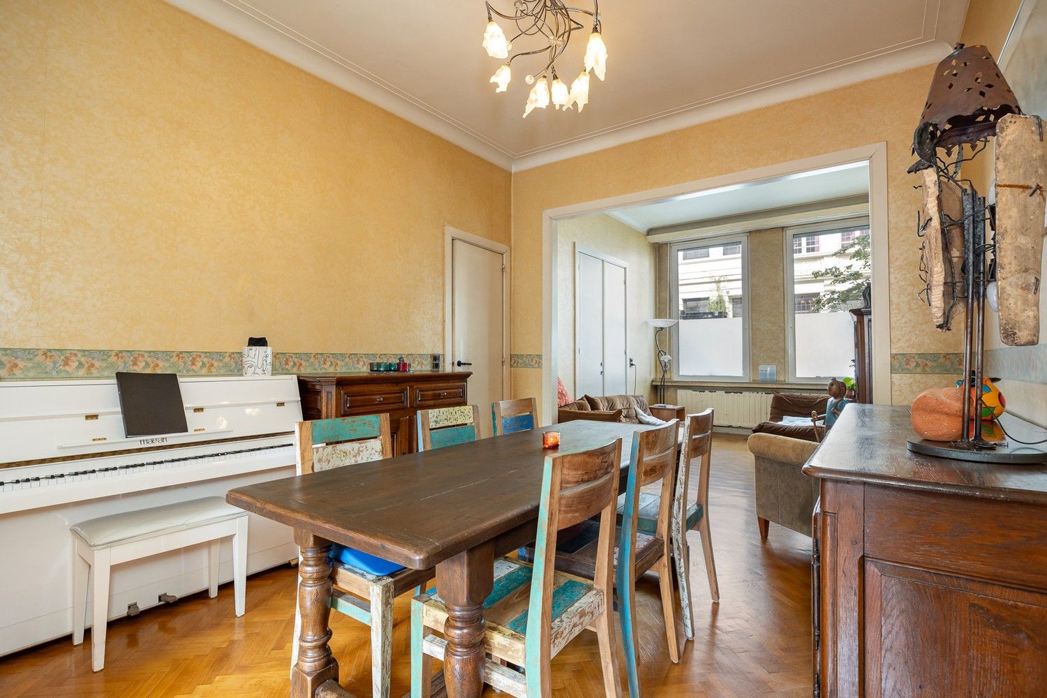 Op te frissen burgerwoning gelegen aan de Zurenborgwijk. foto 9