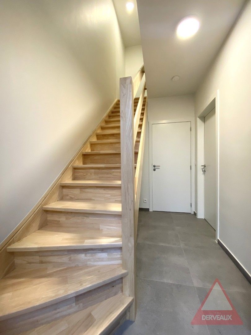 Zonnebeke – Nieuwbouwwoning met open keuken, garage en 2 parkeerplaatsen foto 2