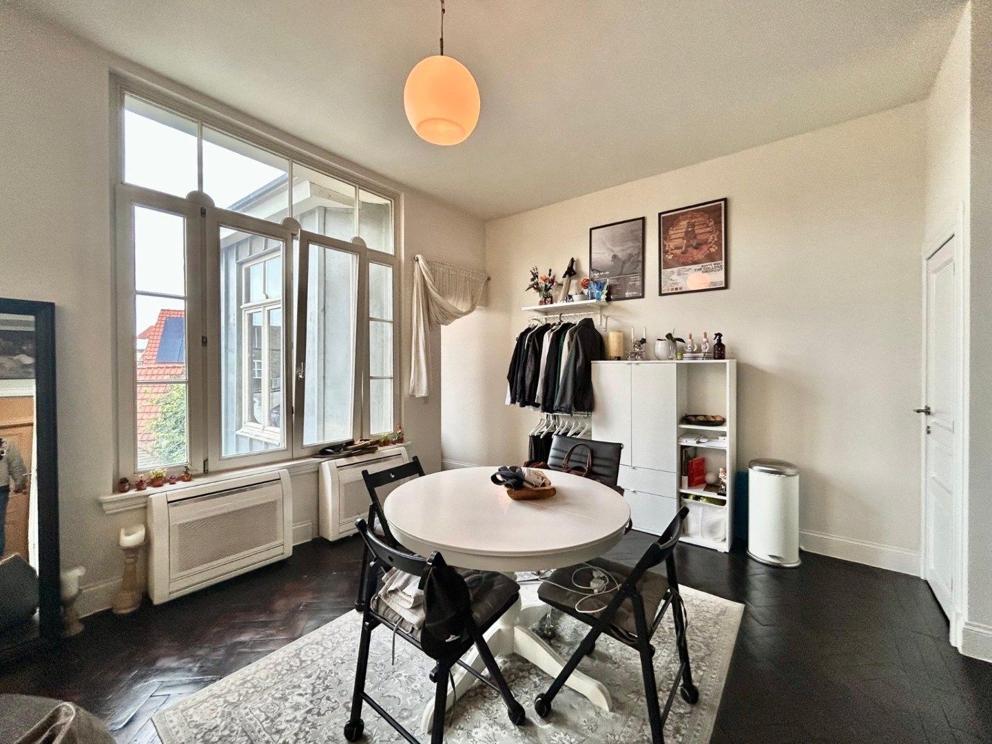 Gezellig 1-slaapkamerappartement nabij historisch centrum foto 2