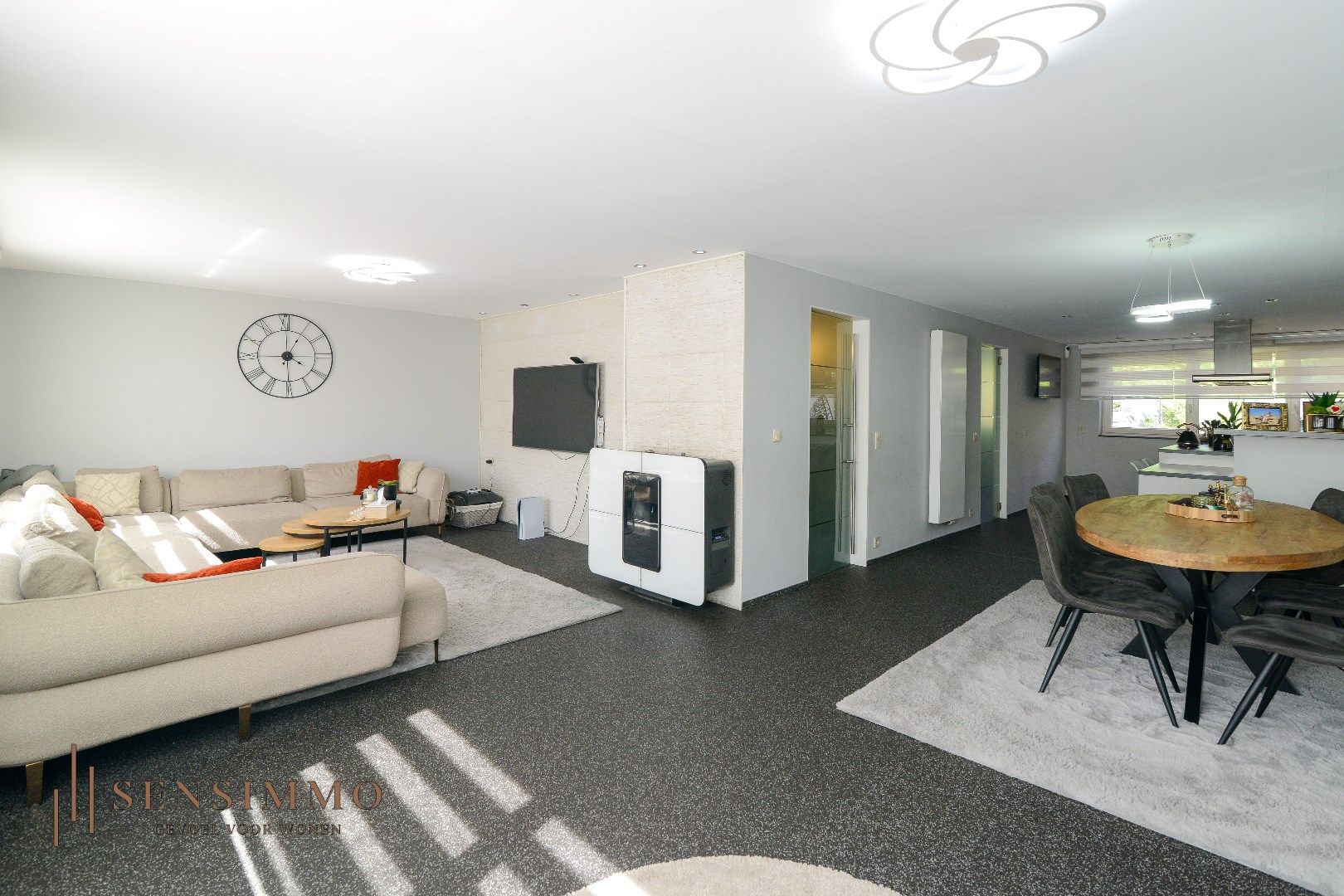 Prachtig gelegen energiezuinig en instapklare woning! foto 5