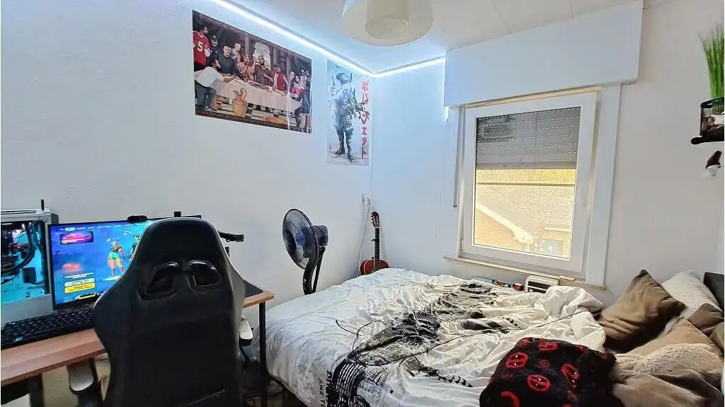 Ruime woning met garage te koop in Assebroek Brugge foto 13