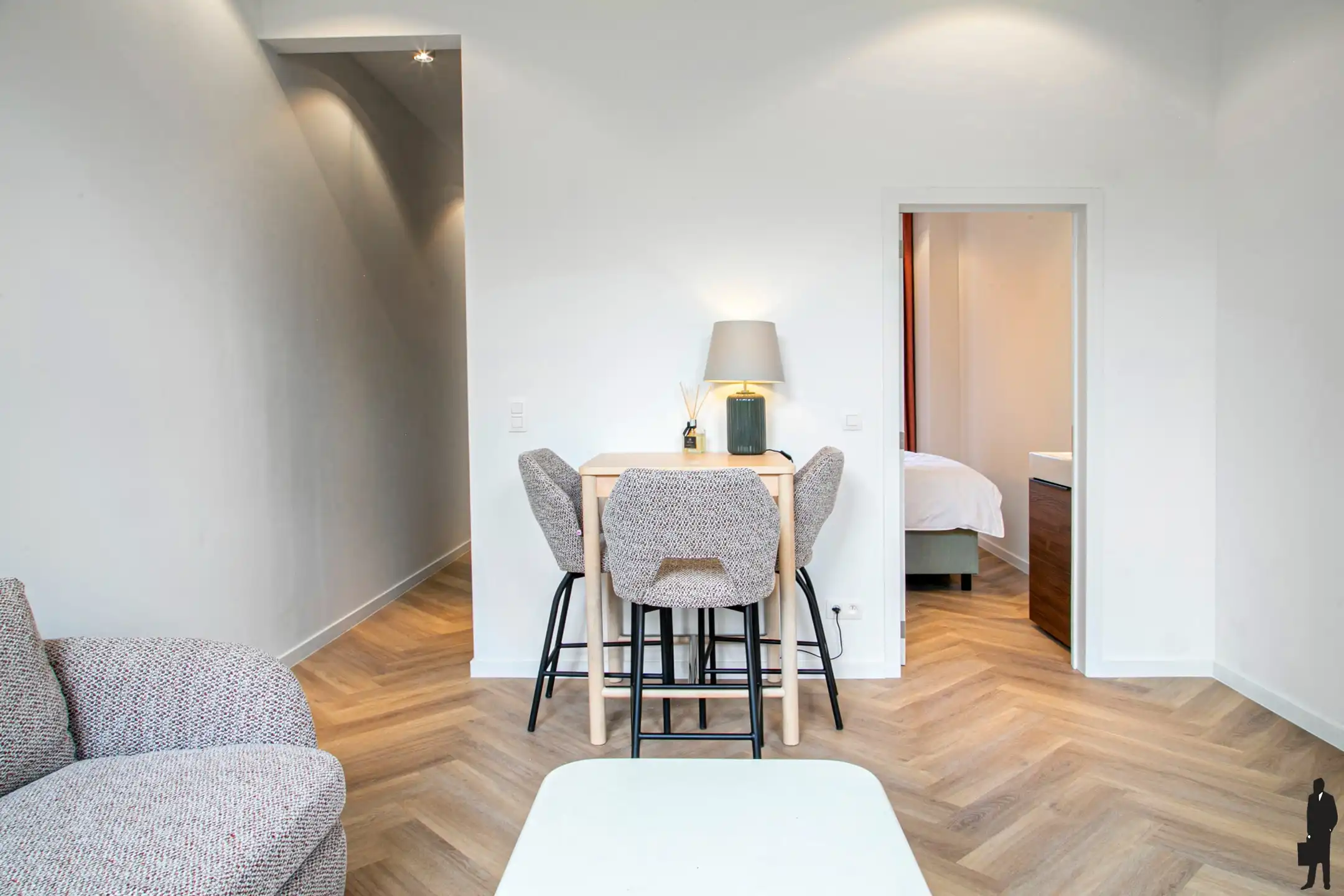 Vergund appartementsgebouw met vast rendement op het Zuid foto 4