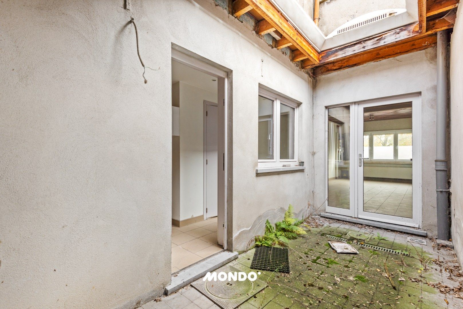 Rustig gelegen woning met 3 slaapkamers en veel potentieel nabij het centrum! foto 11