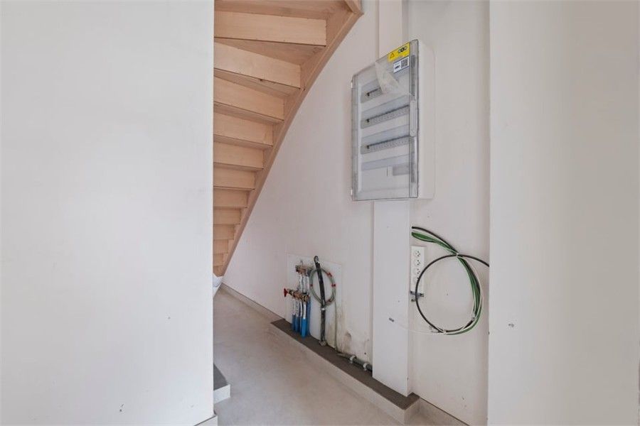 KNAPPE NIEUWBOUWWONING IN HET CENTRUM VAN BORGLOON (MOGELIJKHEID AANKOOP 6% BTW) foto 21