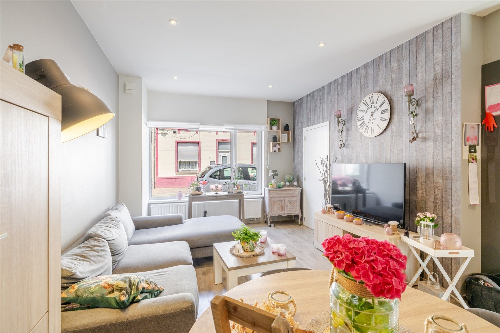 Energiezuinige woning met 3 slk op gunstige ligging foto 3
