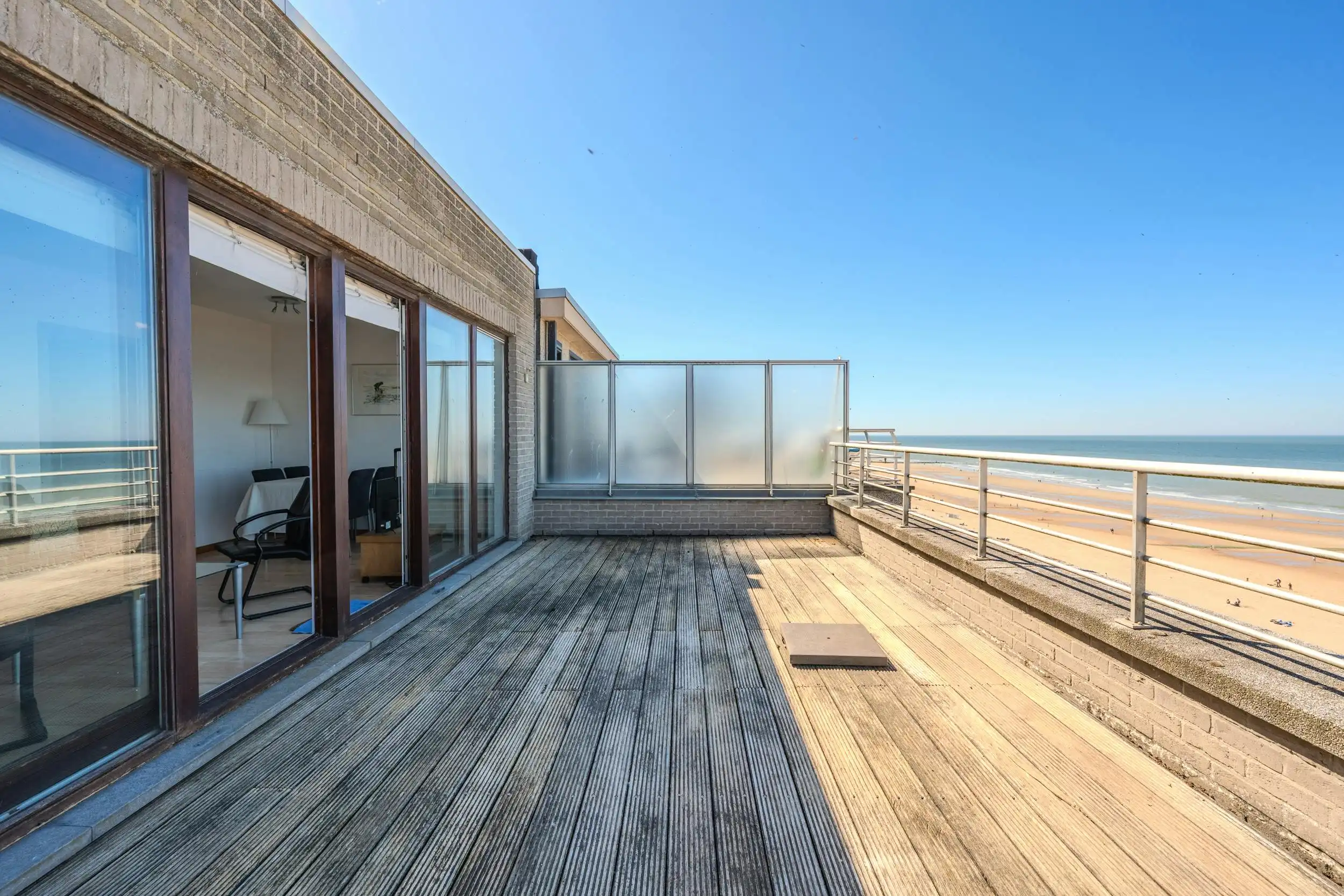 Dakappartement met schitterende terrassen met zicht op zee foto 6