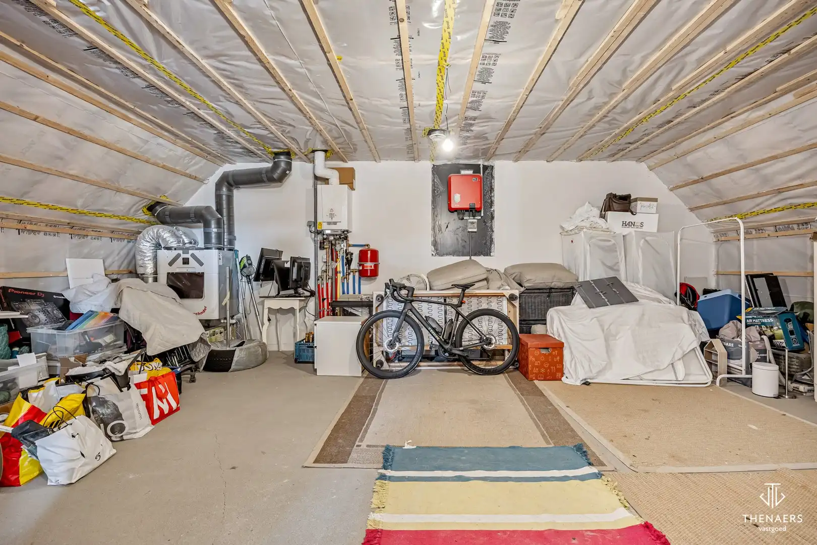 Karaktervolle en energiezuinige woning (EPC A) met 4 slaapkamers, 2 badkamers en tuin. foto 42