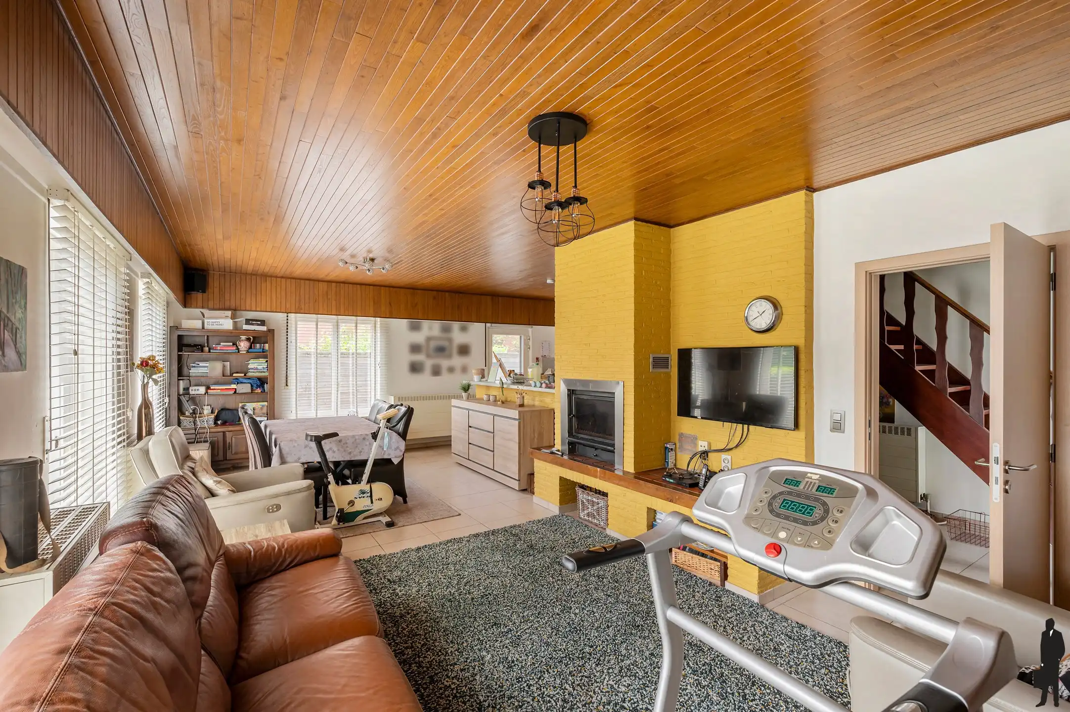 Centraal gelegen vrijstaande woning met 3 slaapkamer en een tuin foto 4