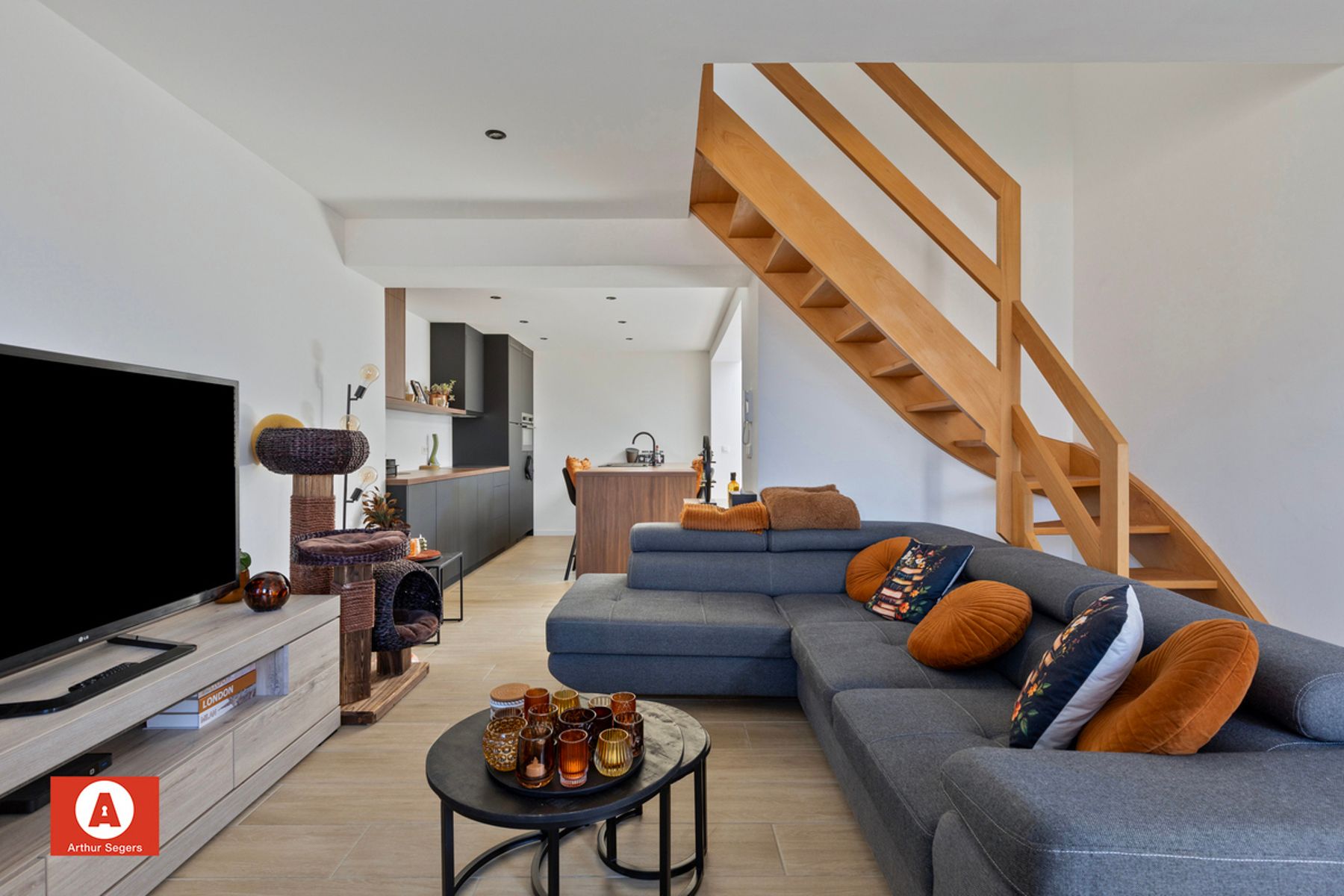 Recent gerenoveerde woning op toplocatie nabij de Schelde foto 3