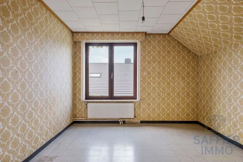 Ruime gezinswoning met zonnige tuin en 5 slaapkamers in hartje Izegem foto 28