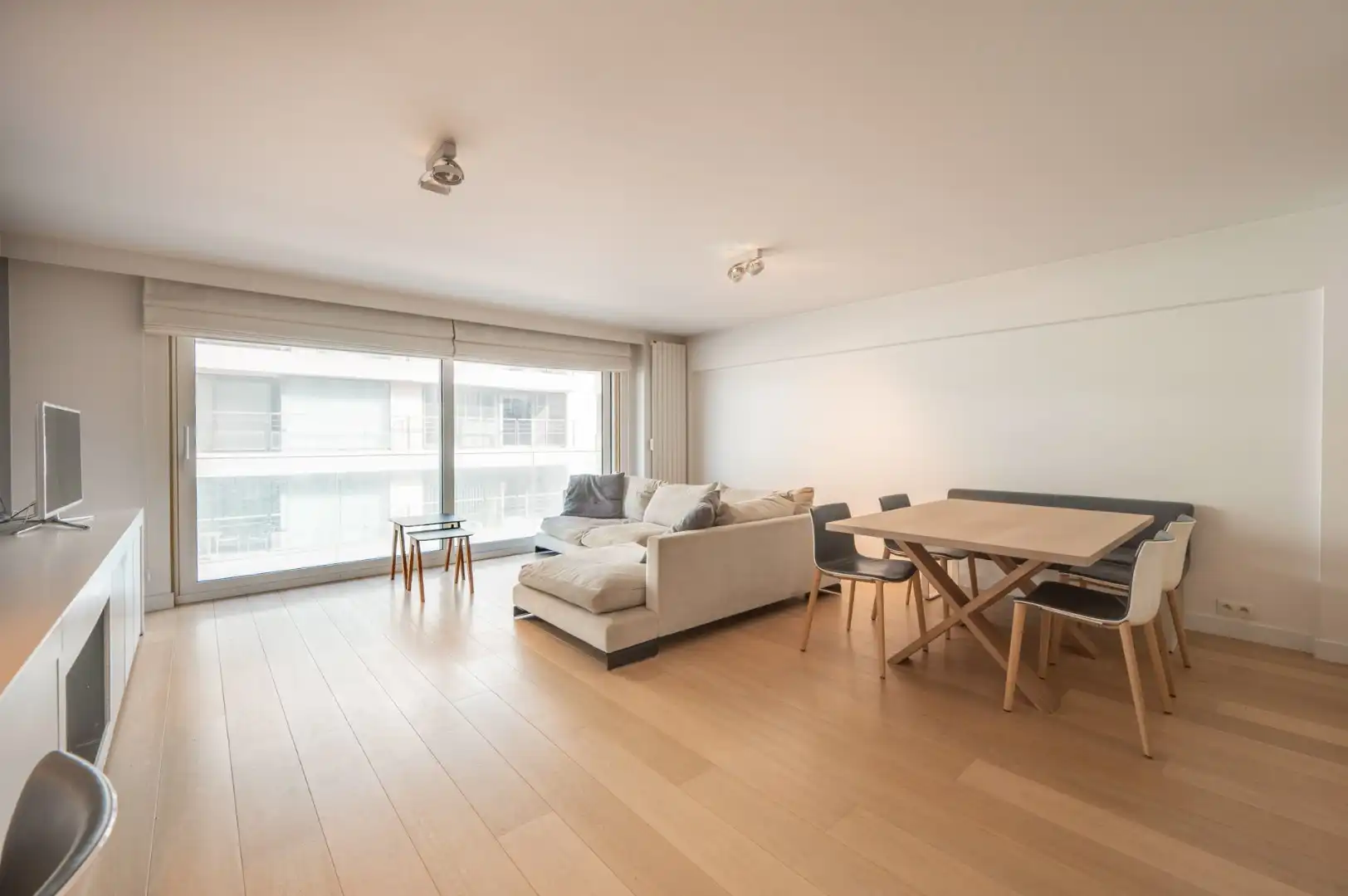 Elegant appartement in de Kustlaan, op enkele passen van het Lichttorenplein foto 6