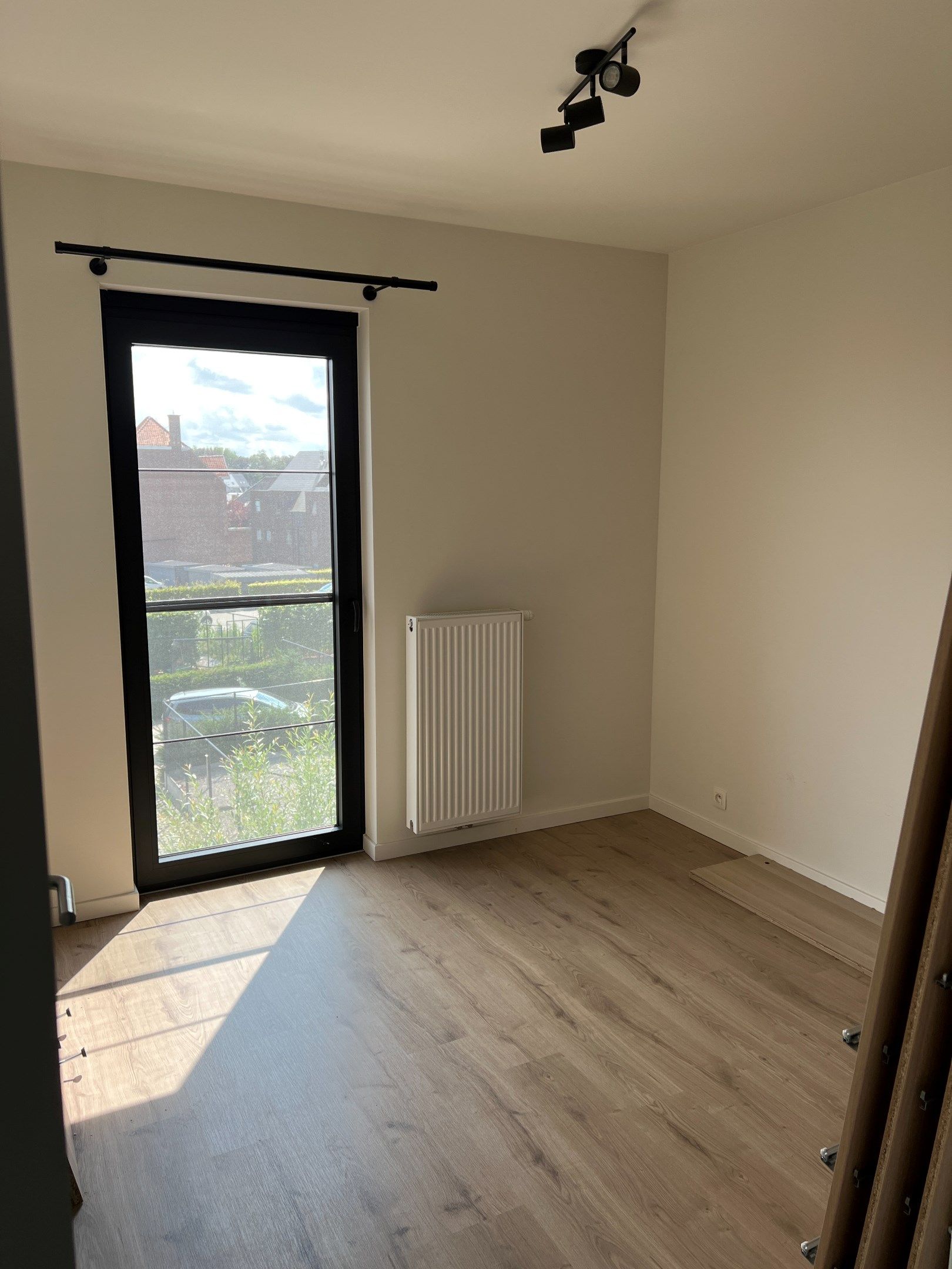 Recent 2-slk-appartement met 2 terrassen in een autoluwe straat. foto 12