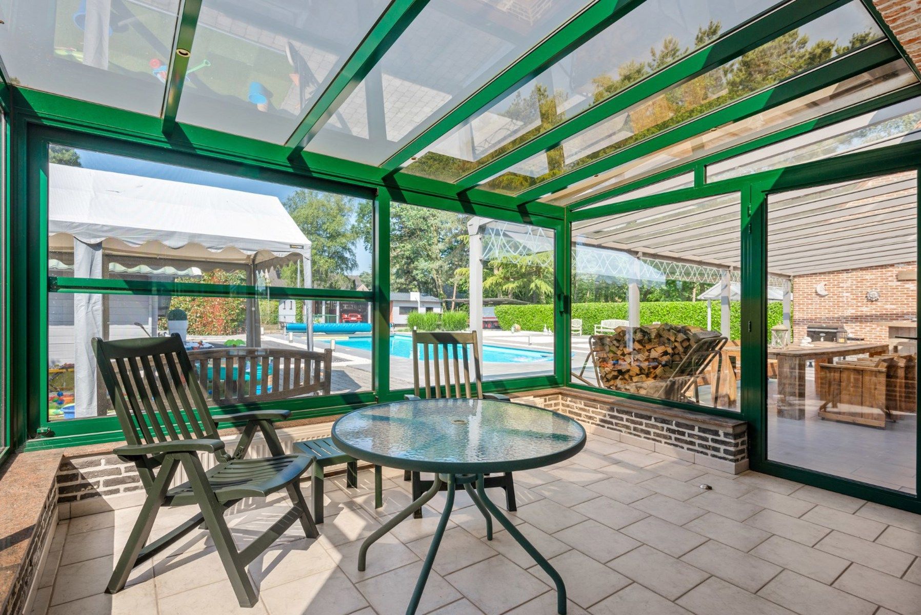 Ruime villa met 5slk en verwarmd zwembad op 2450m² foto 11