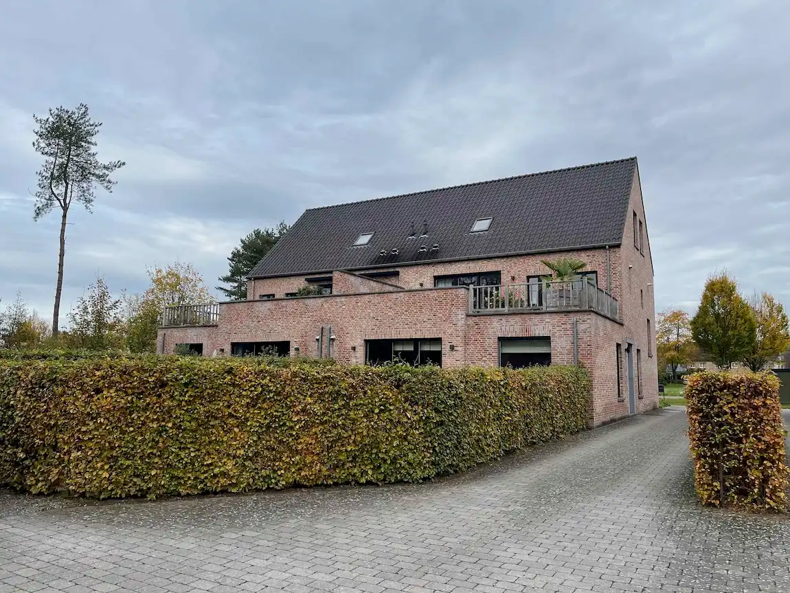 Ruim duplexappartement foto 2