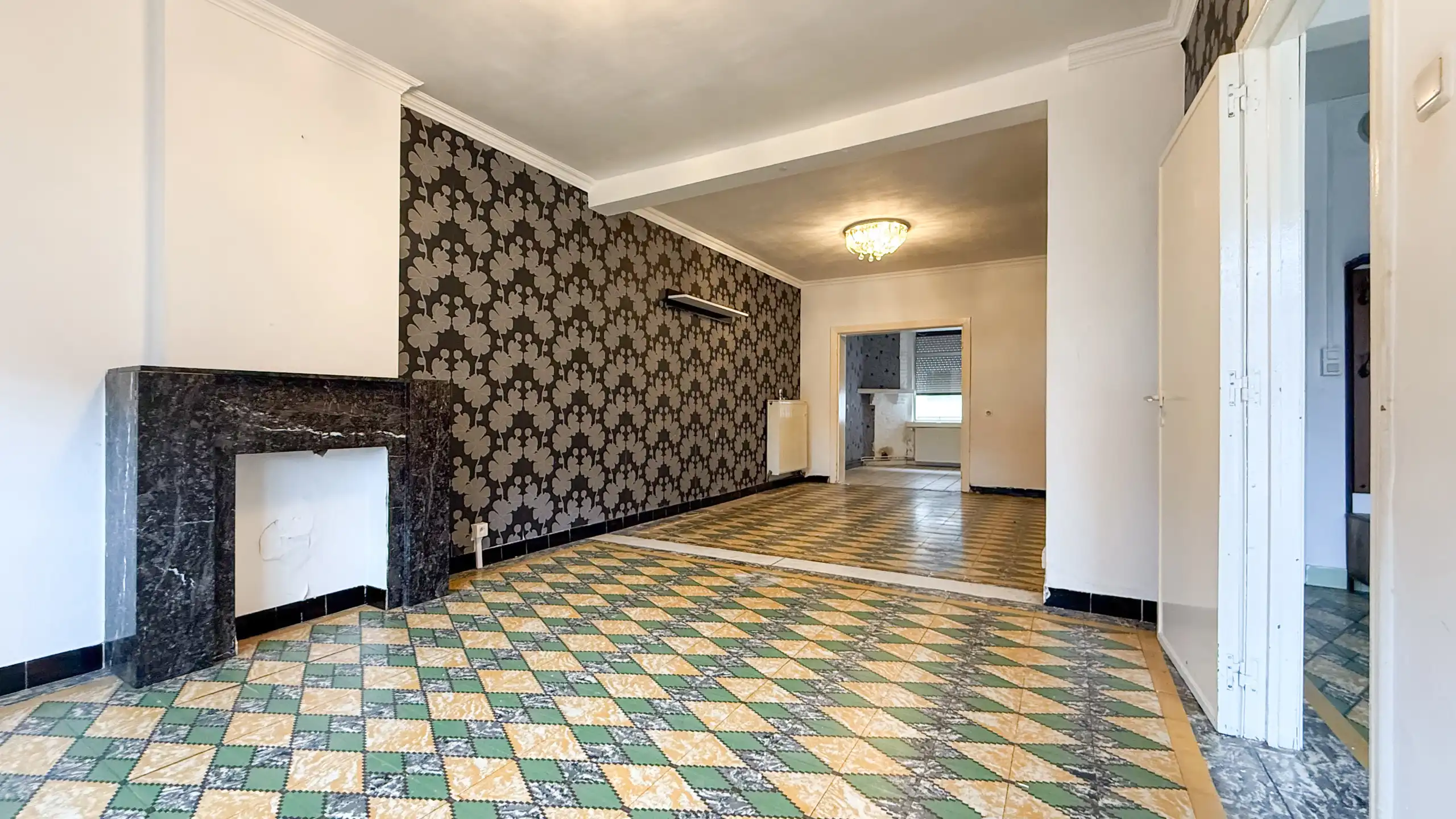 Renovatiewoning met stadstuin nabij centrum Borgloon foto 2