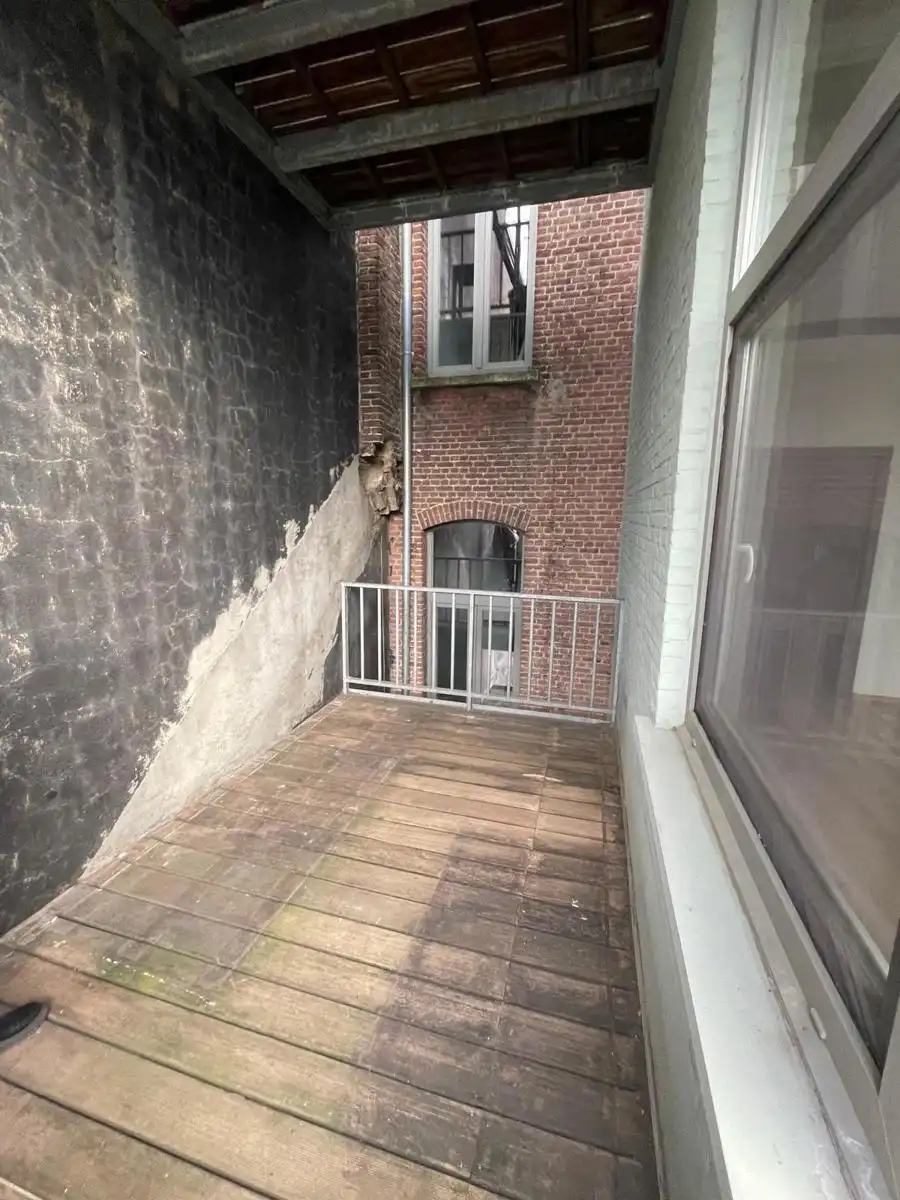 Stijlvol appartement met terras in hartje Antwerpen foto 13