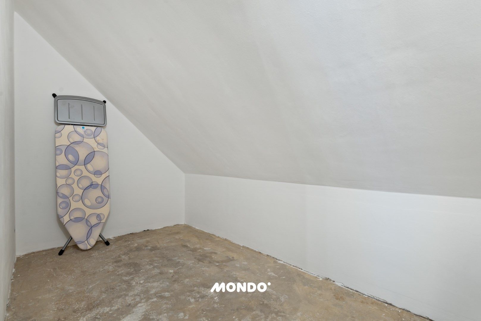 Ruim en uniek dakappartement met 3 slaapkamers, sauna en prachtig uitzicht in het hart van Sint-Amands. foto 23