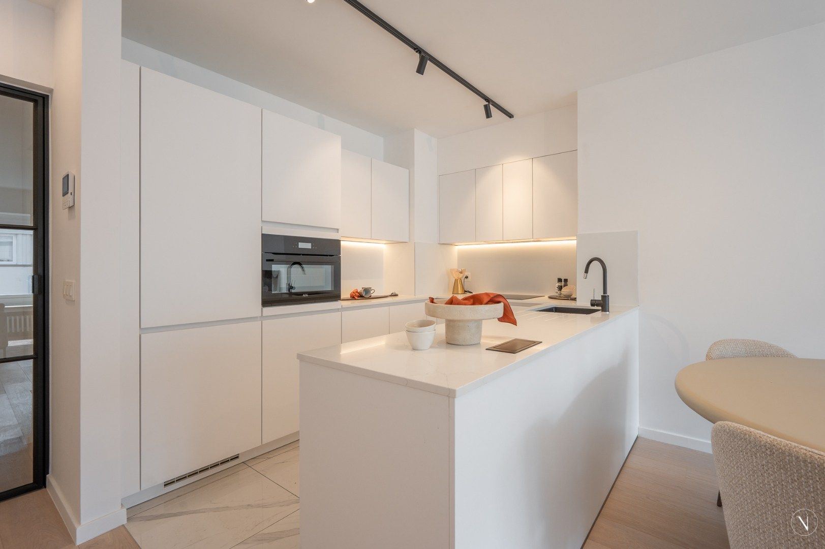 Gerenoveerd 2-slaapkamerappartement te koop – Van Bunnenlaan, Knokke foto 7