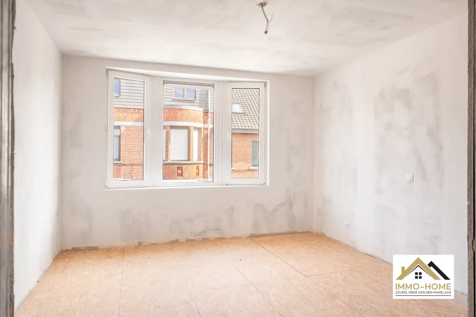 Structureel gerenoveerde woning met tuin foto 10