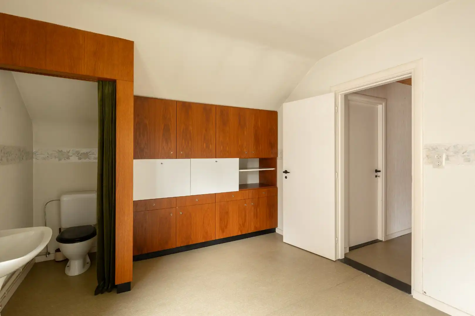 Woning met potentiële bouwgrond (open bebouwing) te koop! foto 24