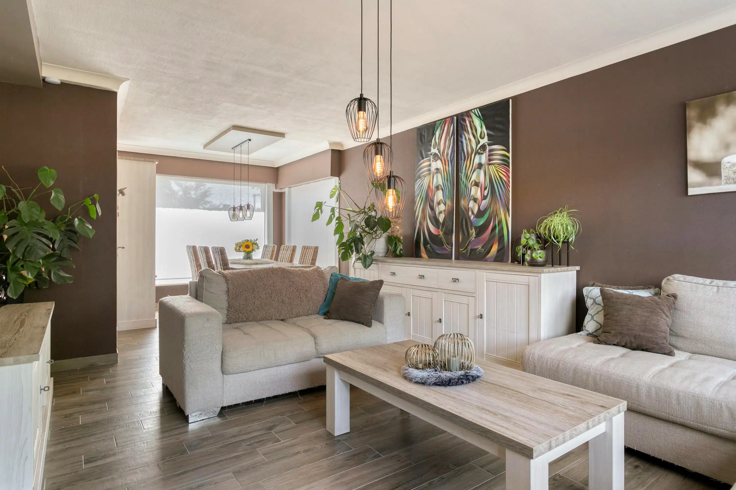 Instapklaar huis met 4 slaapkamers te Rollegem-Kapelle foto 3
