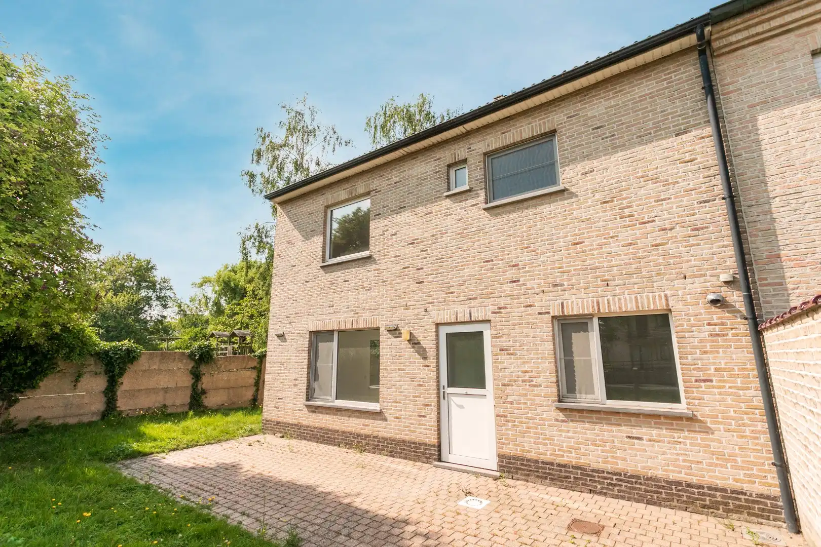 Verzorgde woning met 3 slpk, tuin en garage te Halle foto 12