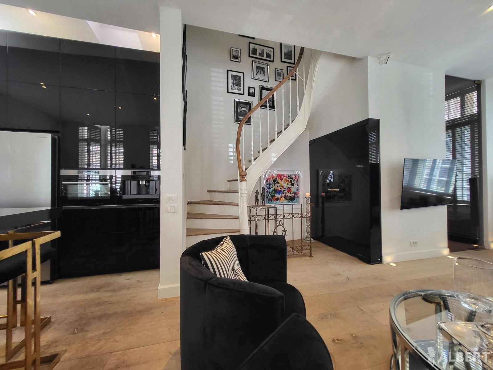 Luxueus gerenoveerd herenhuis in hartje Brugge foto 44