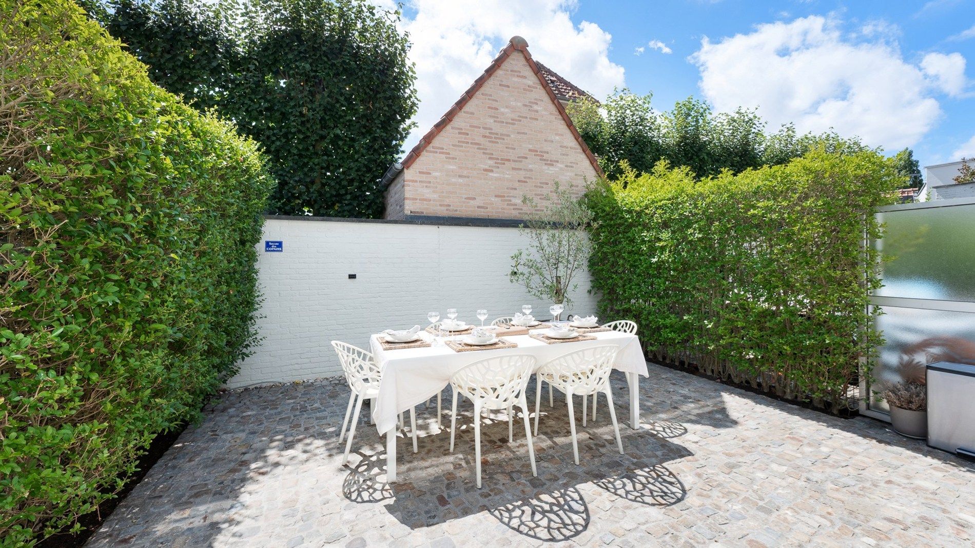 Leuk appartement met groot terras te Knokke-Duinbergen foto {{pictureIndex}}