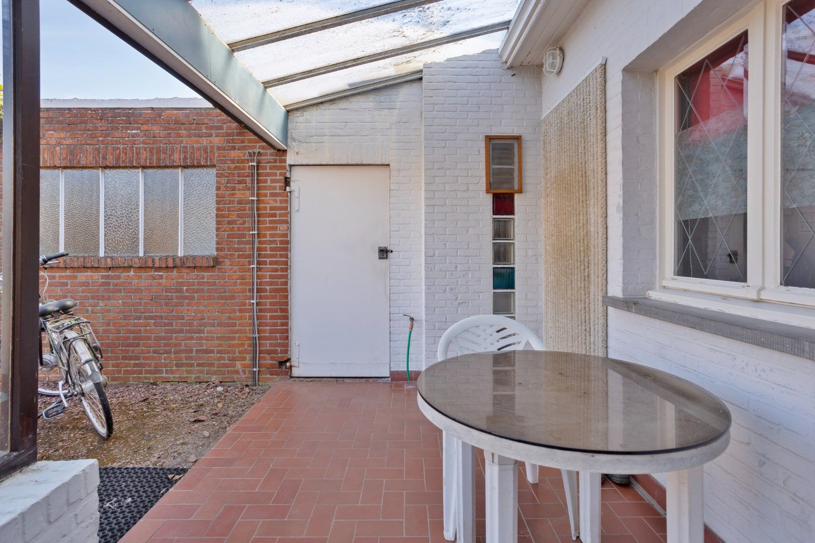 Te renoveren halfopen woning met 3 slaapkamers op een perceel van ca. 780 m² ! foto 23