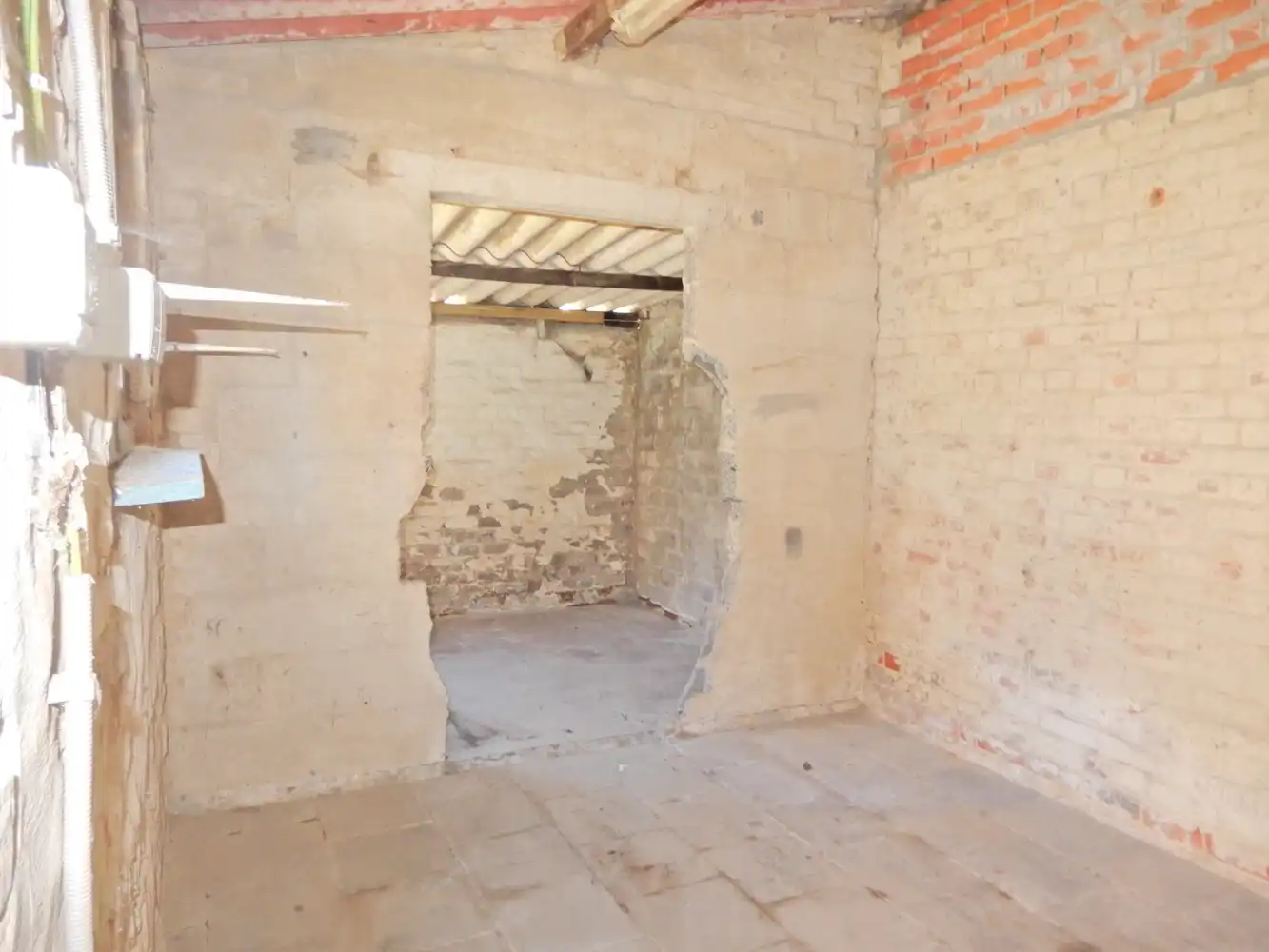 Halfopen woning te Ingelmunster. foto 10