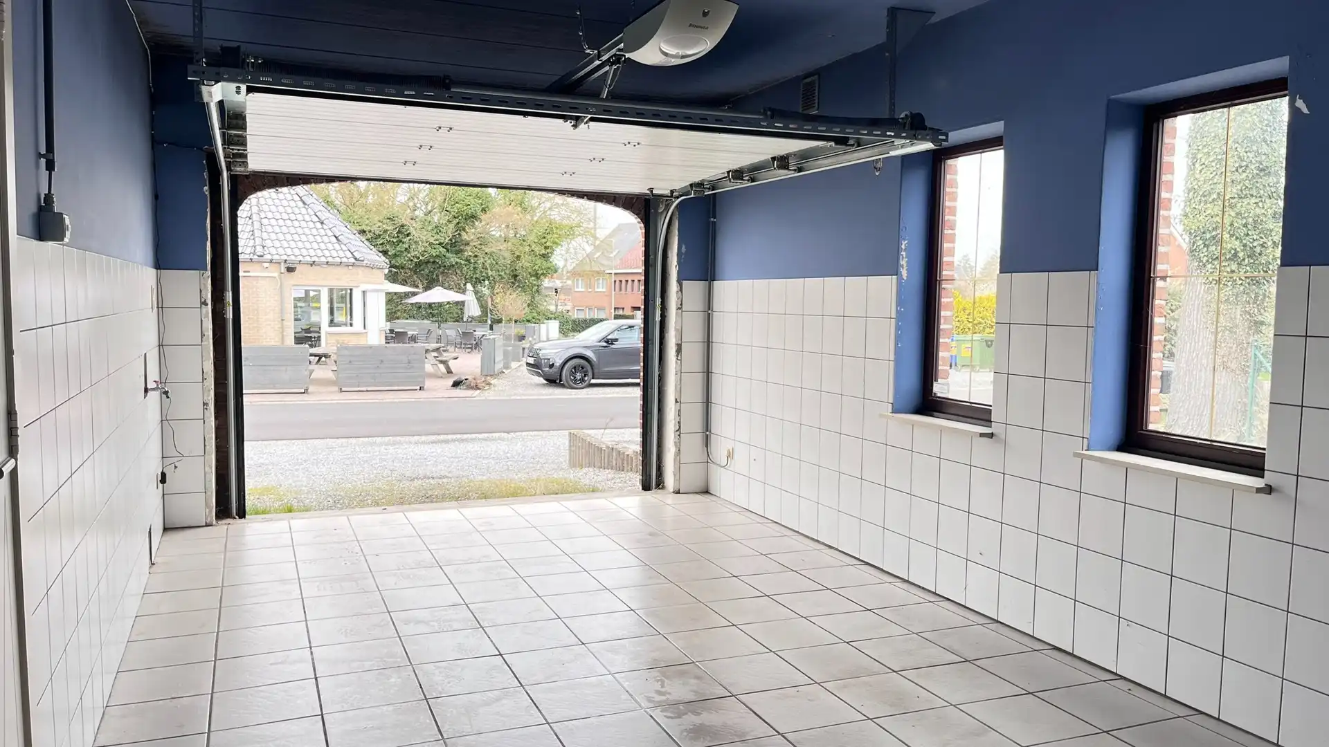 Vrijstaande woning met tuin en inpandige garage foto 19