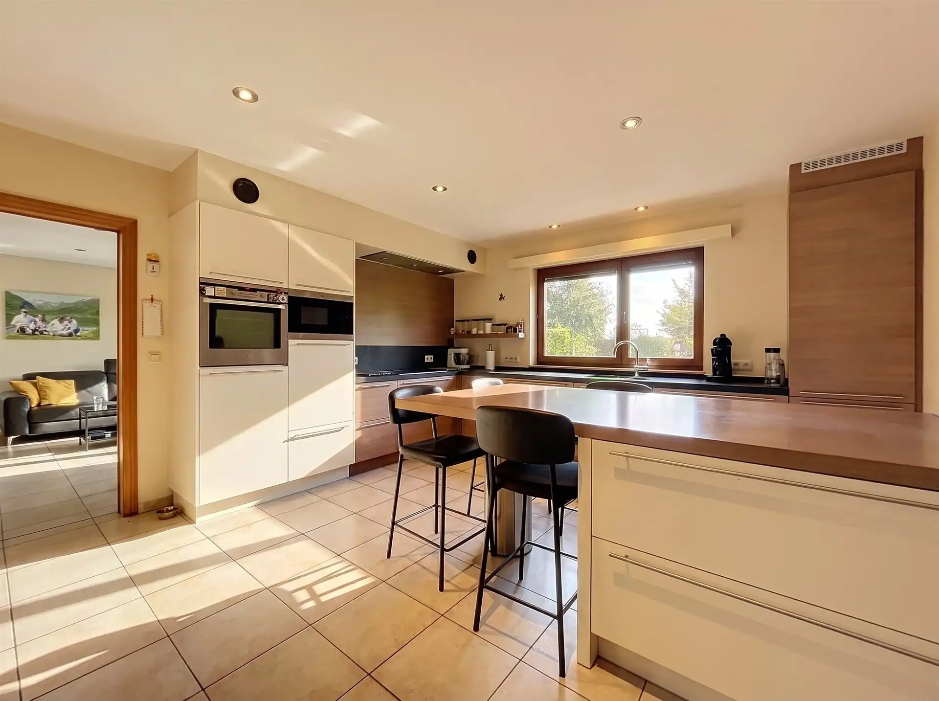 Recente open bebouwing met 5 slaapkamers! foto 9