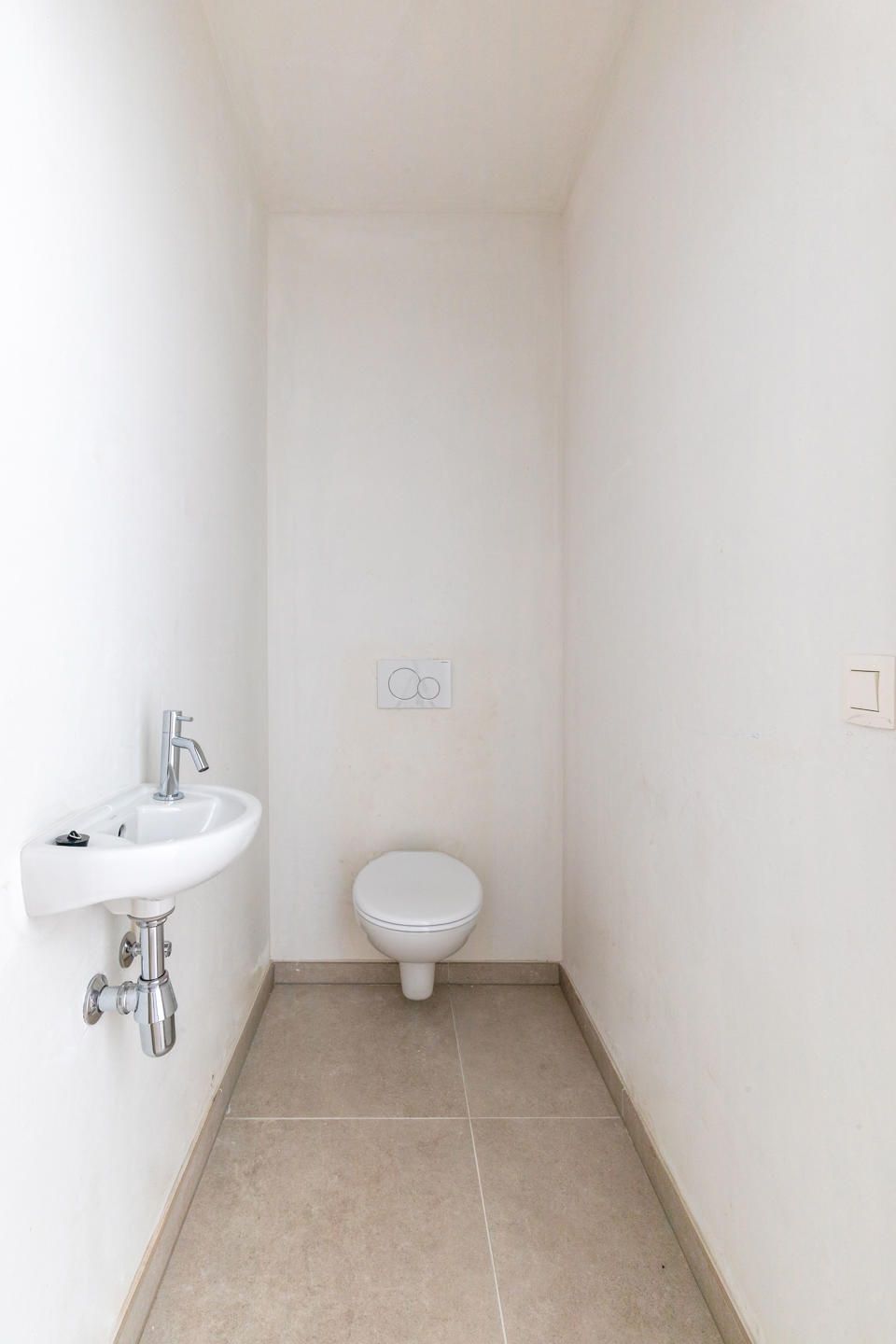 Appartement met 2 slaapkamers en terras in Grobbendonk. foto 11