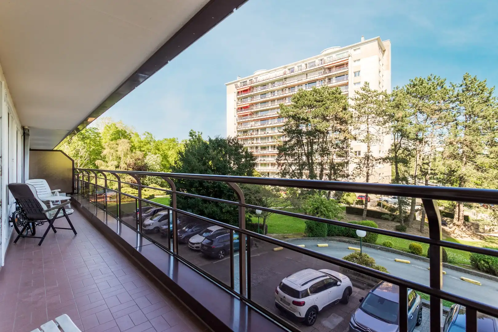Appartement met 2 slaapkamers, terras en kelder te Anderlecht foto 4