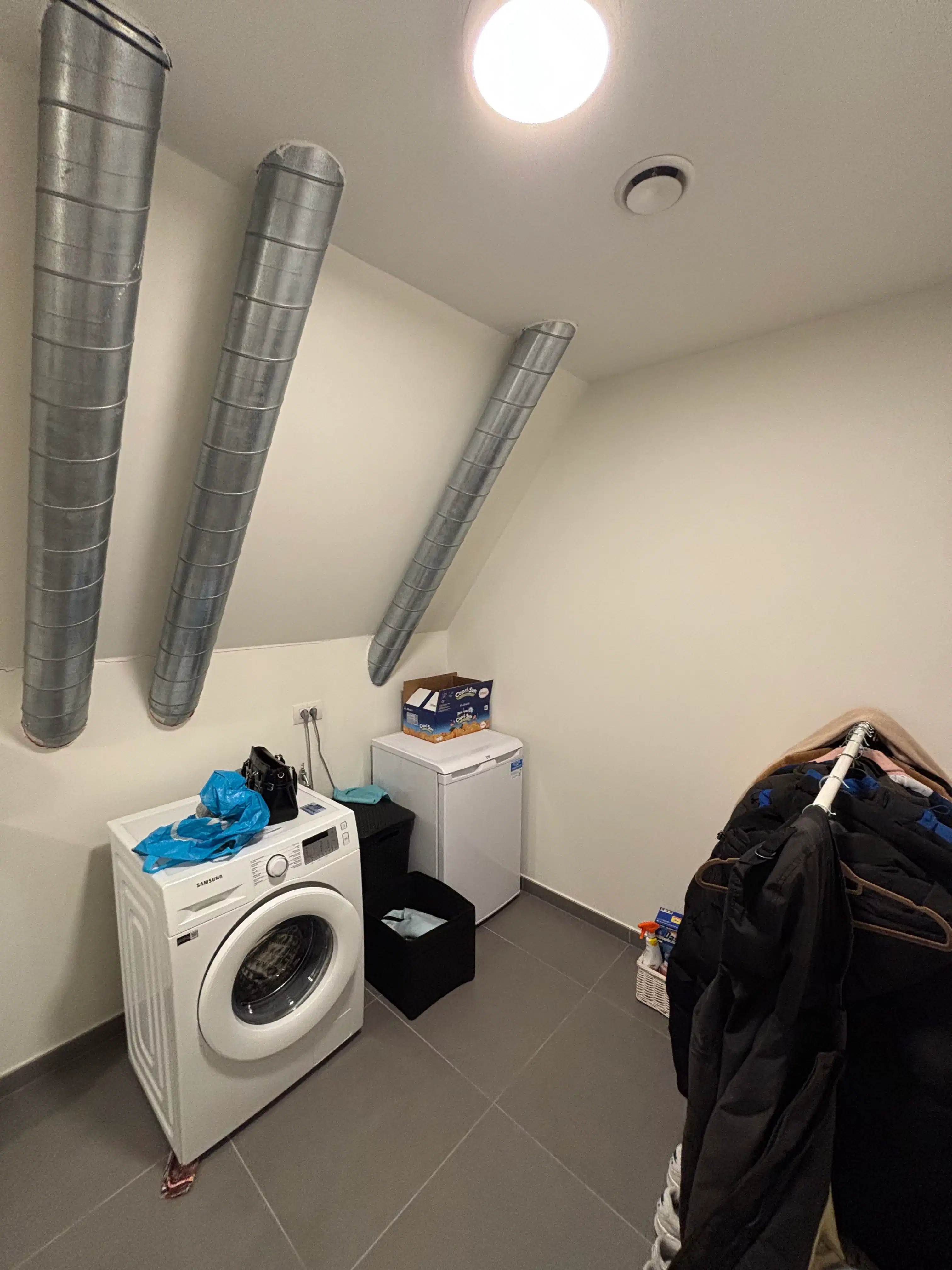 TE HUUR moderne penthouse met ruim terras  in Olsene foto 24