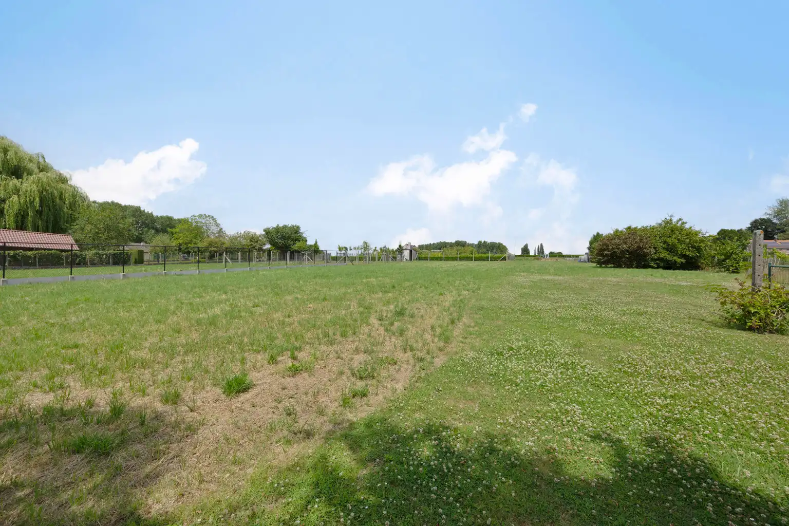 immo DAVID stelt voor: bouwgrond met achterliggende tuin foto 8