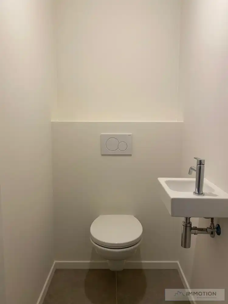 Prachtig appartement te huur in centrum Kortrijk - mét parking en kelder foto 16