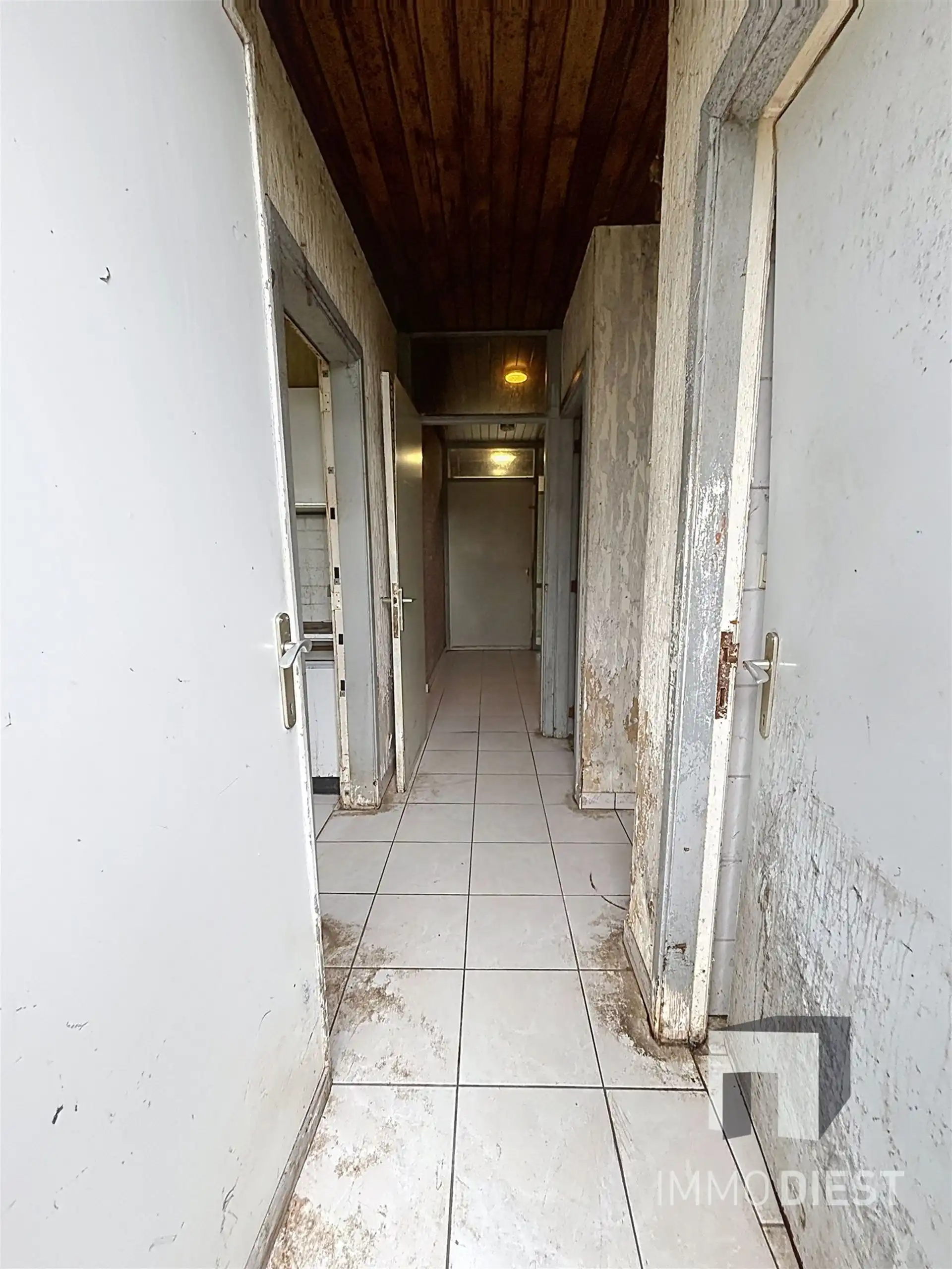 Totaal te renoveren woning of afbraak en heropbouw op 15a 88ca. foto 20