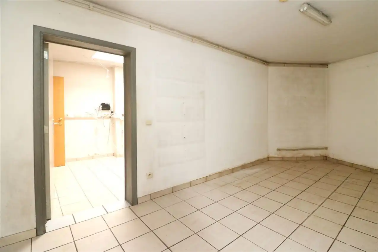 Winkelruimte en (huur)appartement met aparte ingang  foto 26