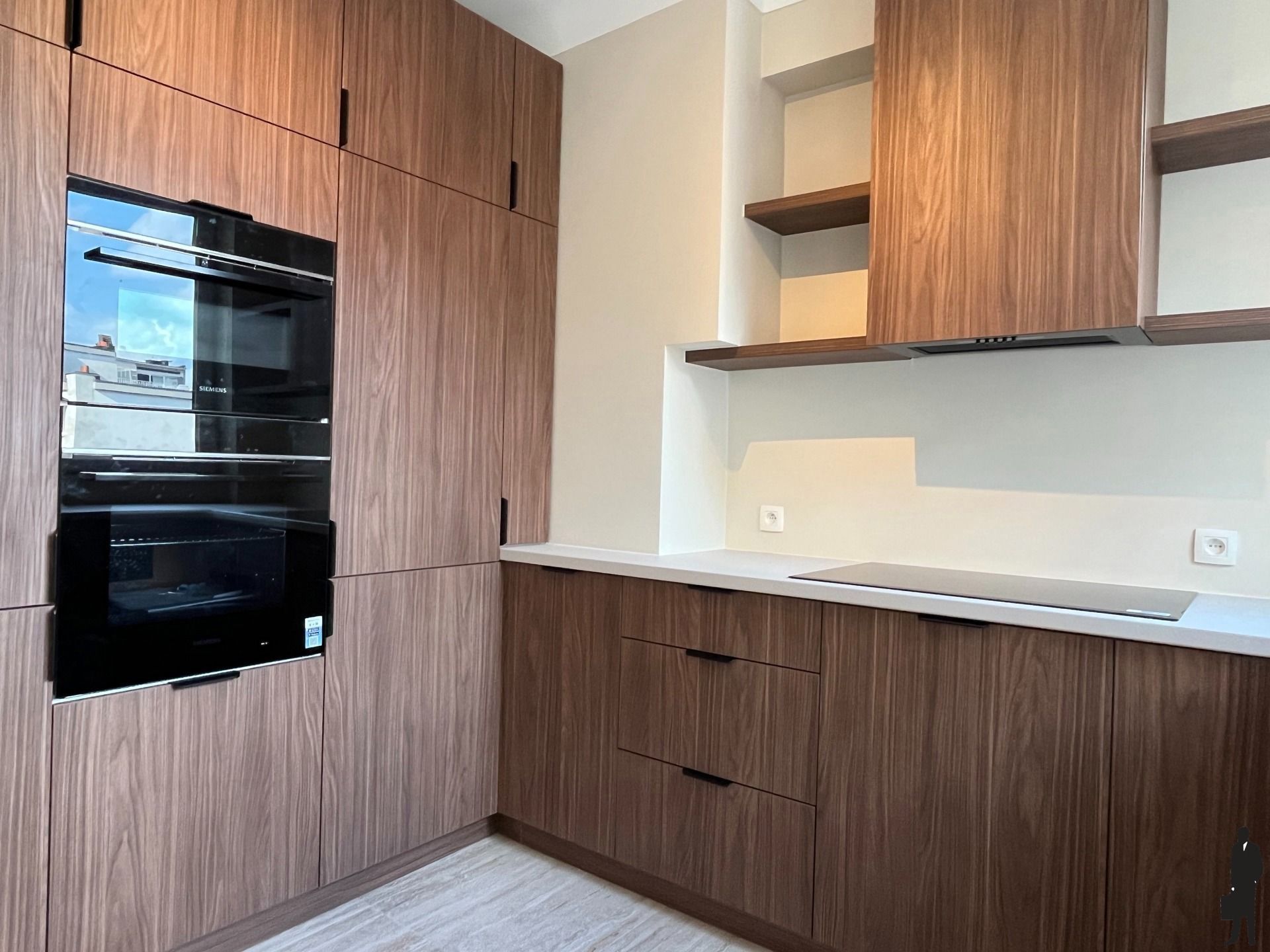 Lichtrijk en ruim appartement met prachtig uitzicht. foto 6
