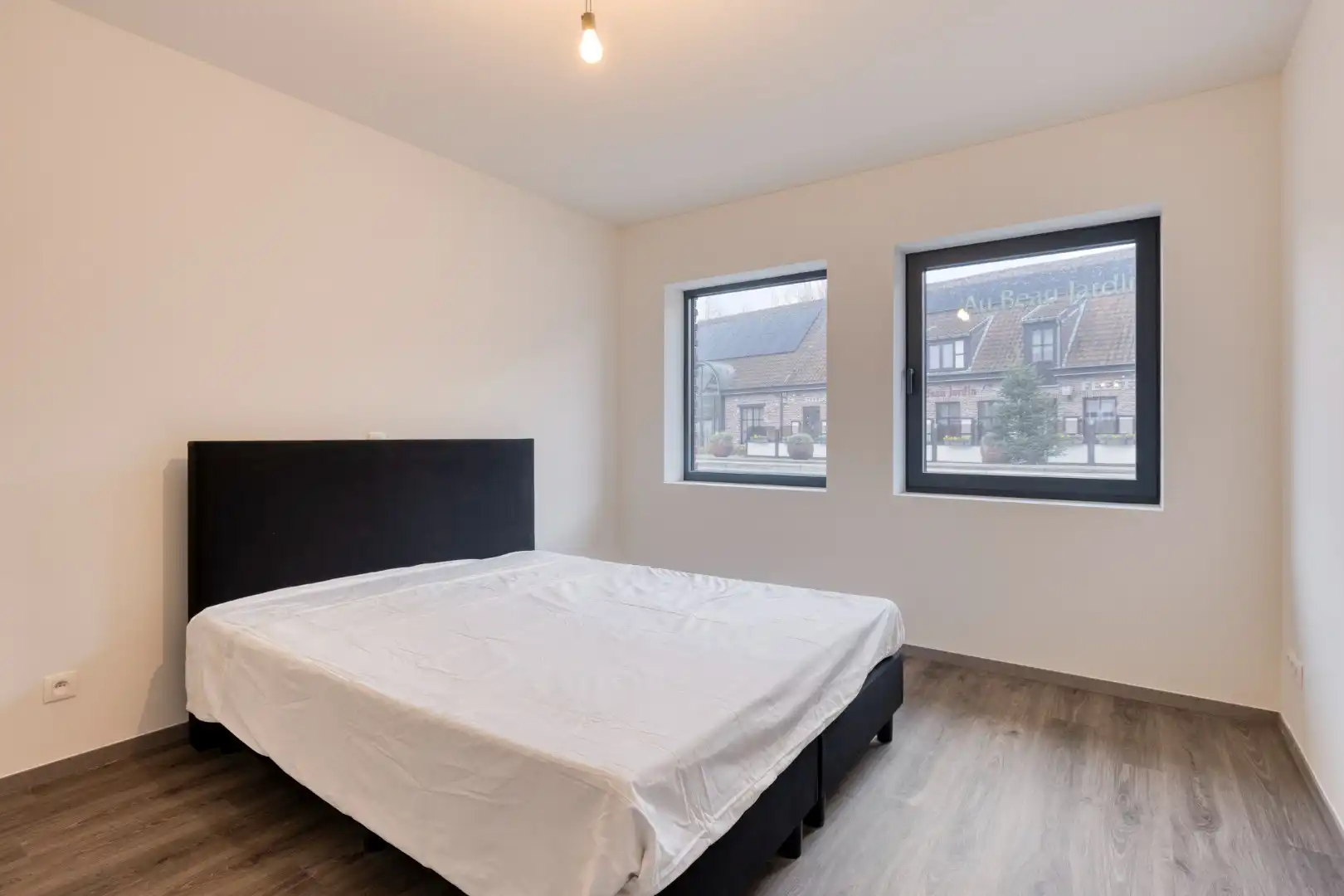 Prachtig nieuwbouwappartement in centrum Rekkem! foto 7