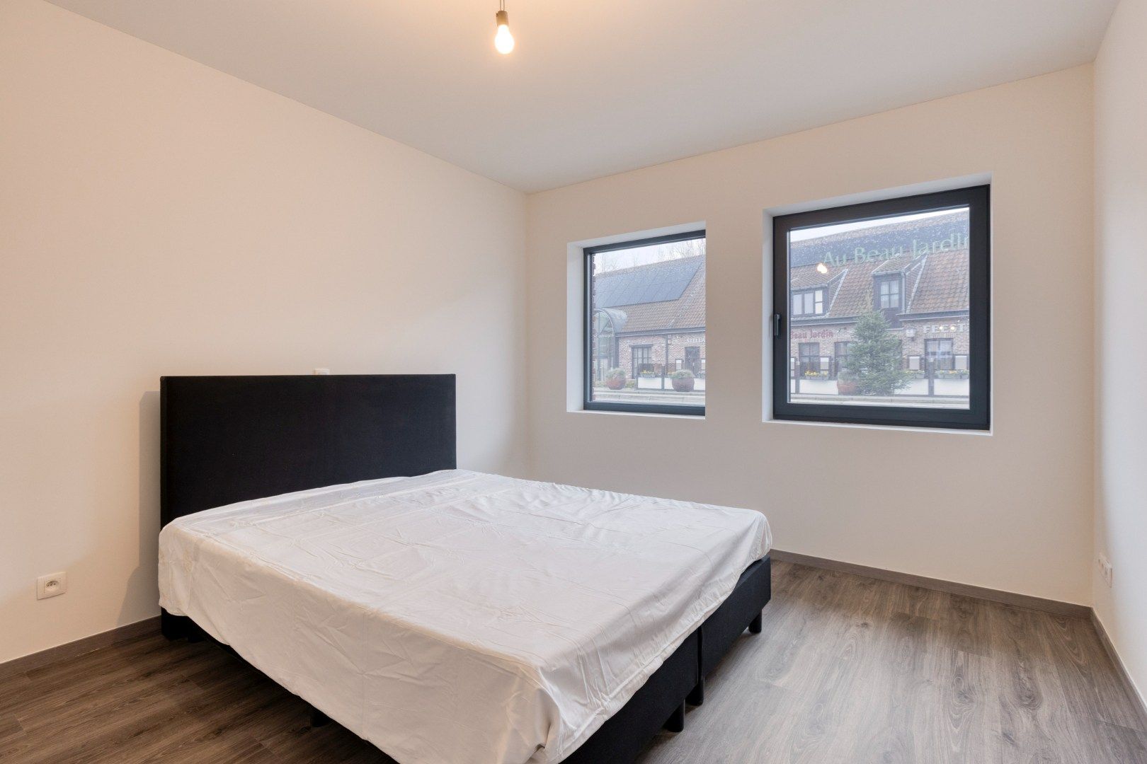 Prachtig nieuwbouwappartement in centrum Rekkem! foto 7