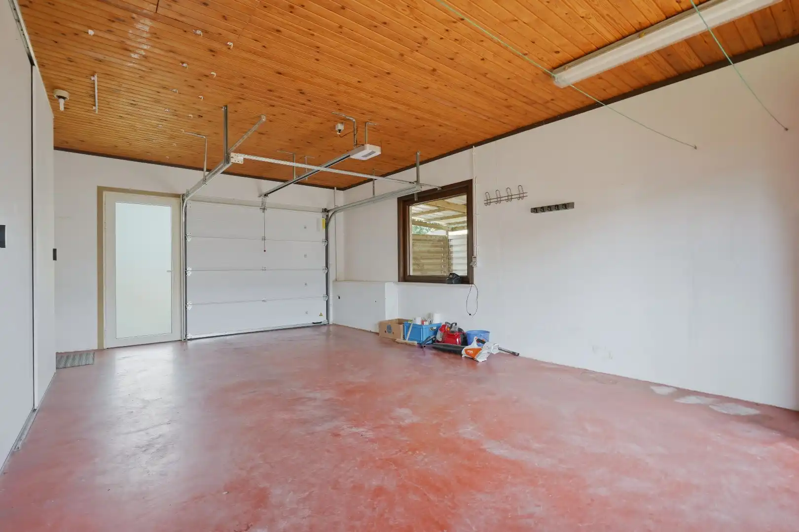 Rustig gelegen open bebouwing (type bungalow / gelijkvloerswoning) met 3 slaapkamers en prachtige tuin te Diksmuide. foto 11