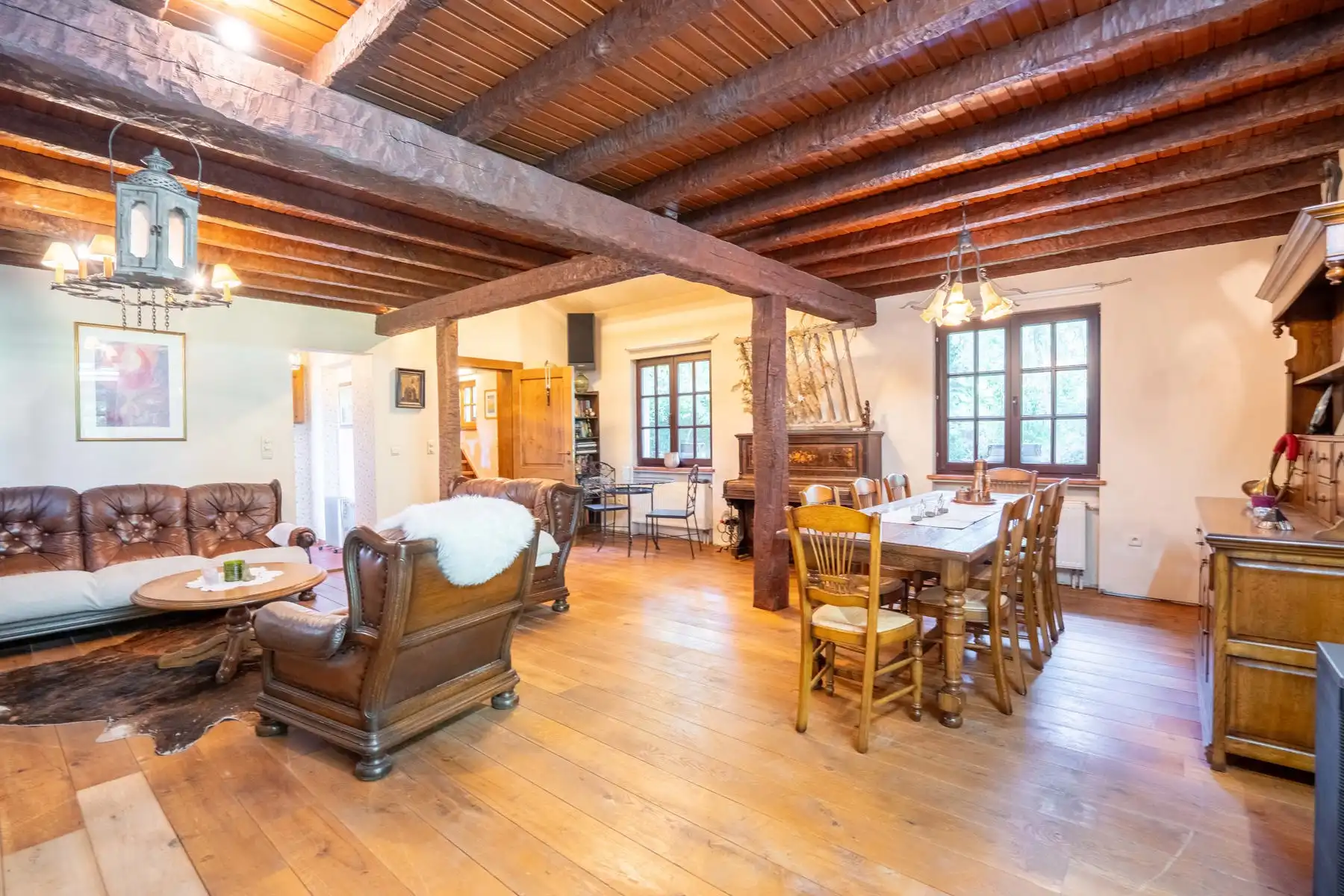 Unieke hoeve op domein van 1,5 ha – pure rust en natuurbeleving in het groen foto 5