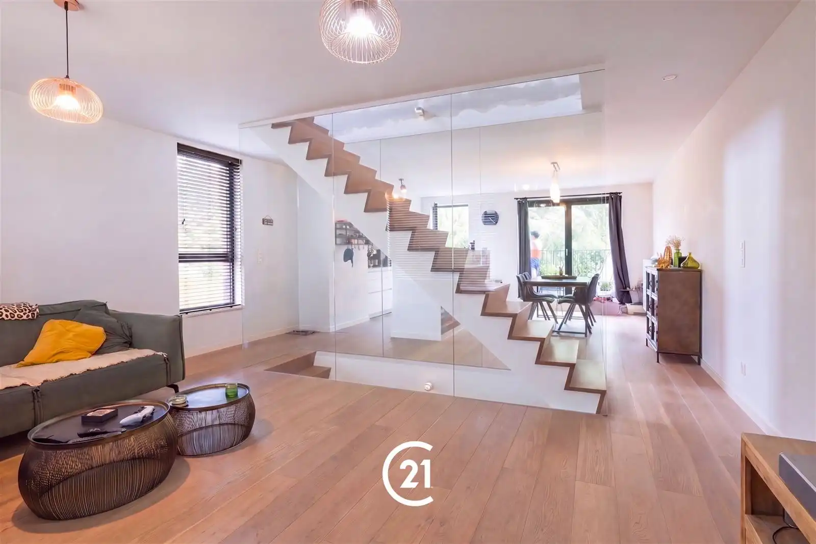 Instapklare woning met tuin op toplocatie in Gent. foto 4