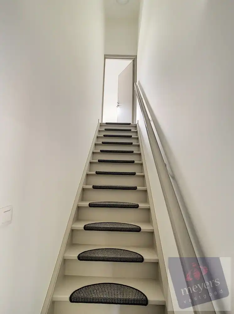 Handelsruimte met woonst op topligging in Koersel foto 16