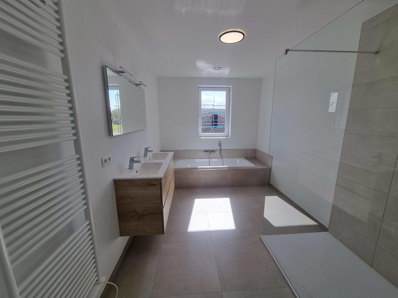 Nieuwbouw met 3 slaapkamers foto 15