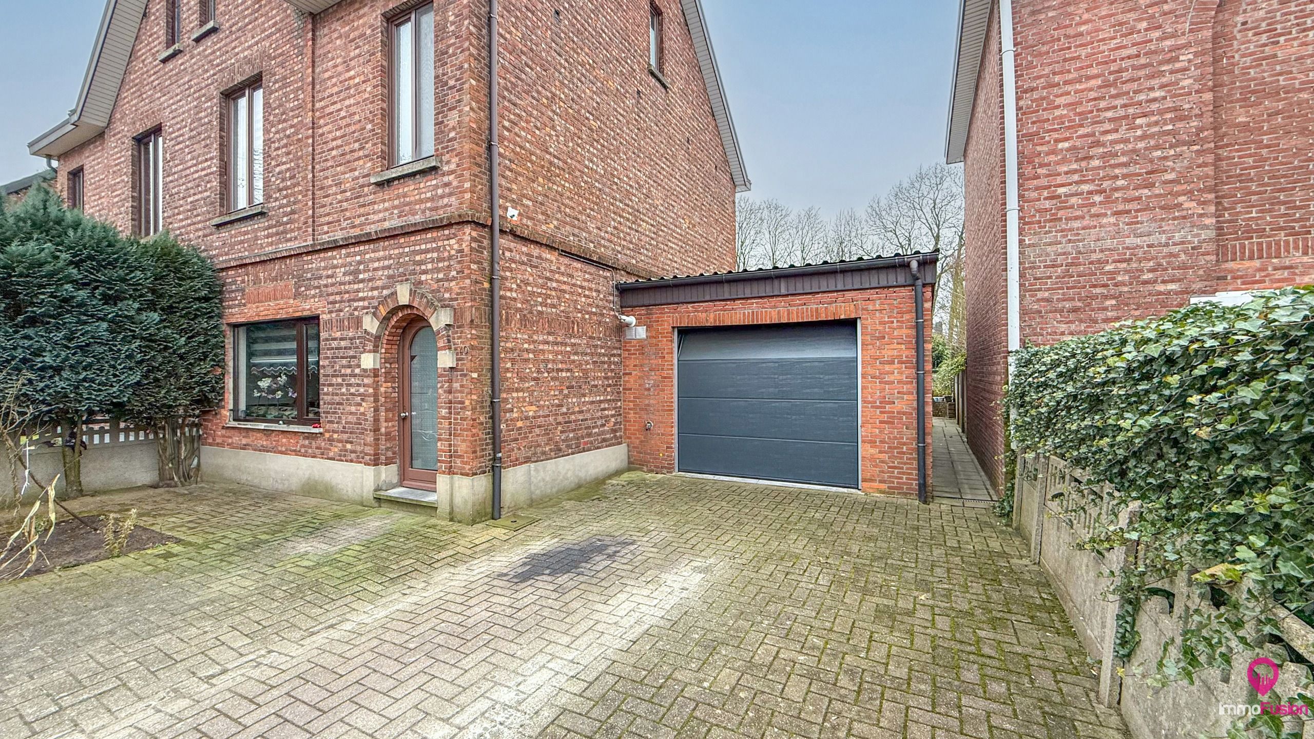 Instapklare woning van 200m² met 5 slpks en inpandige garage! foto 32